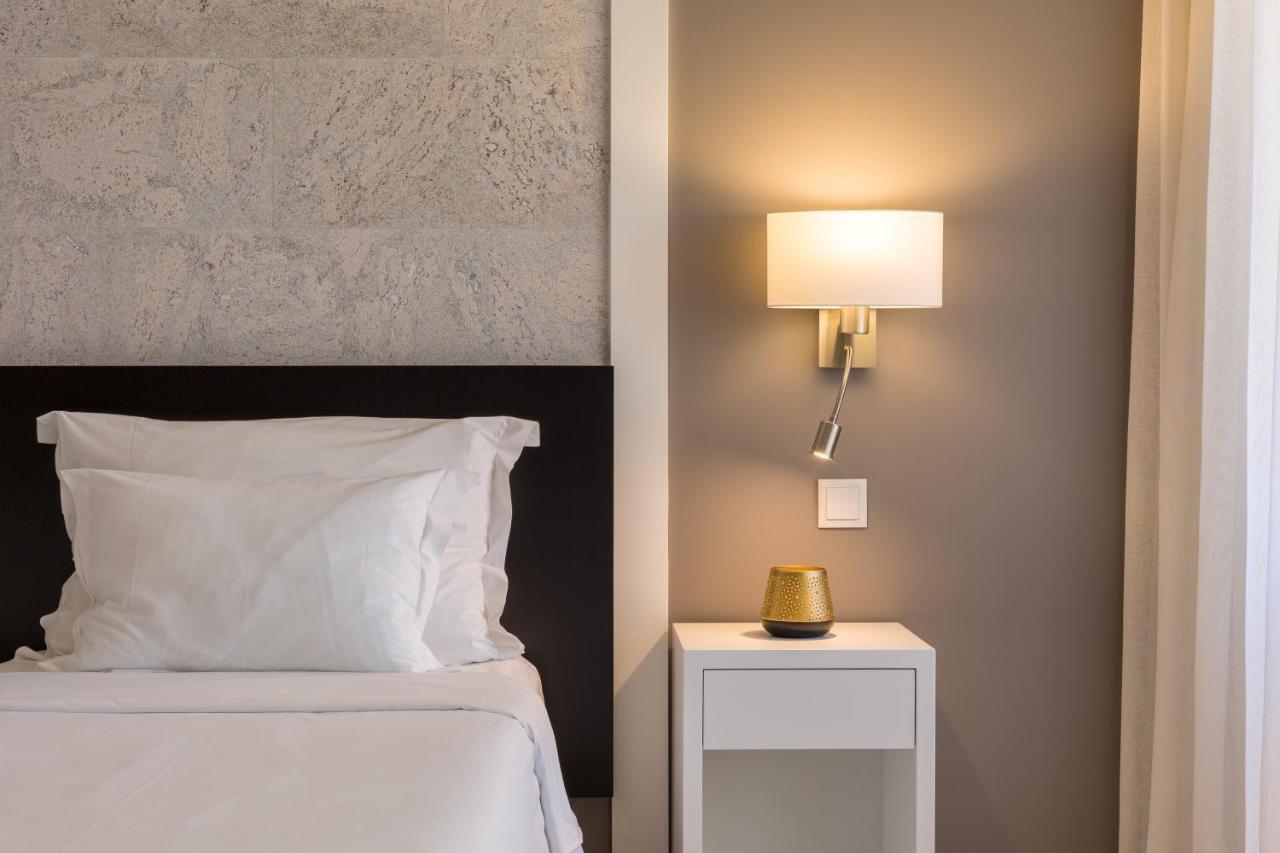 Twin Room - Disability Access and no balcony,1620198966:JPEG
